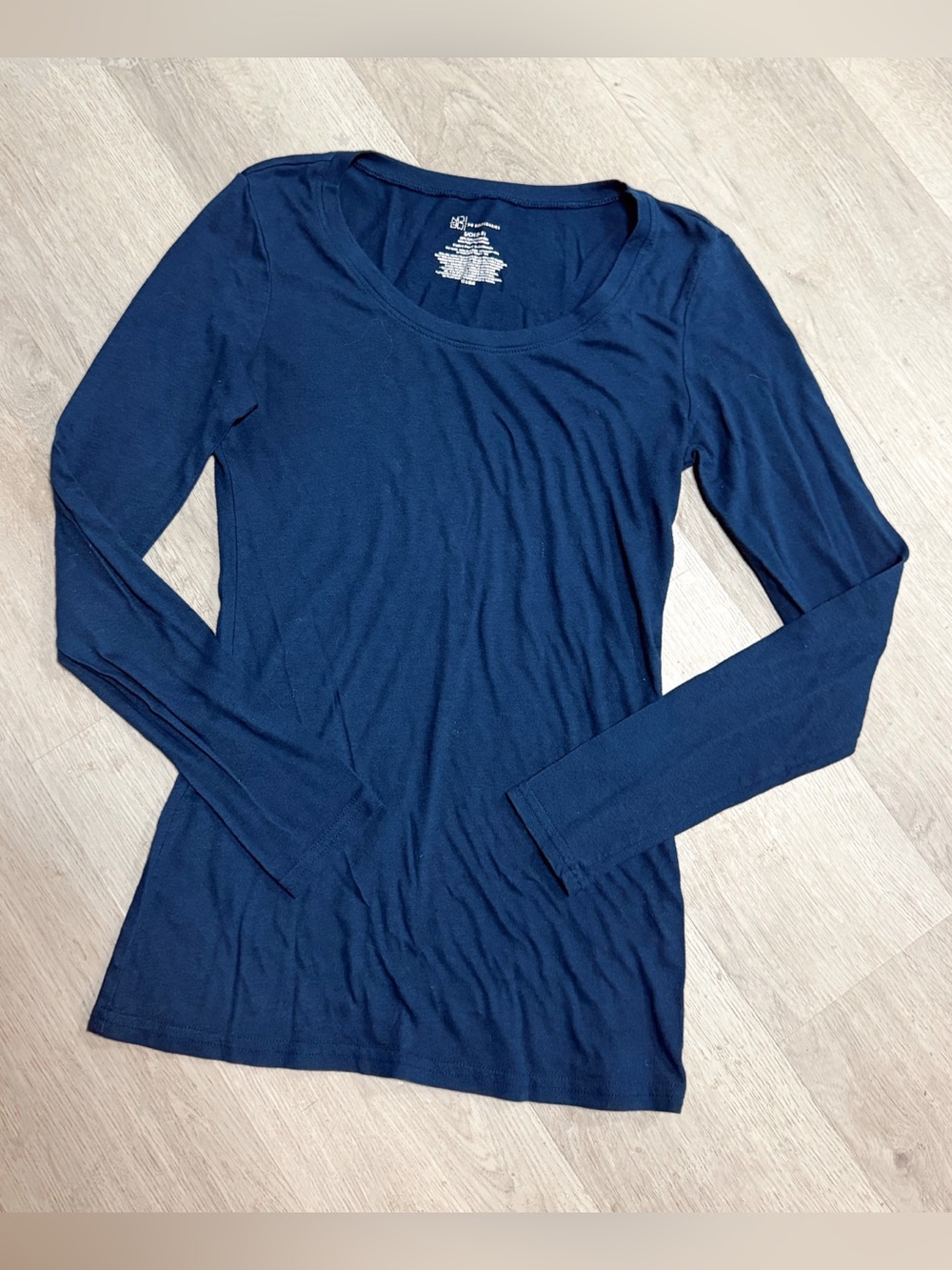 •NO BOUNDARIES• NAVY LONG SLEEVE